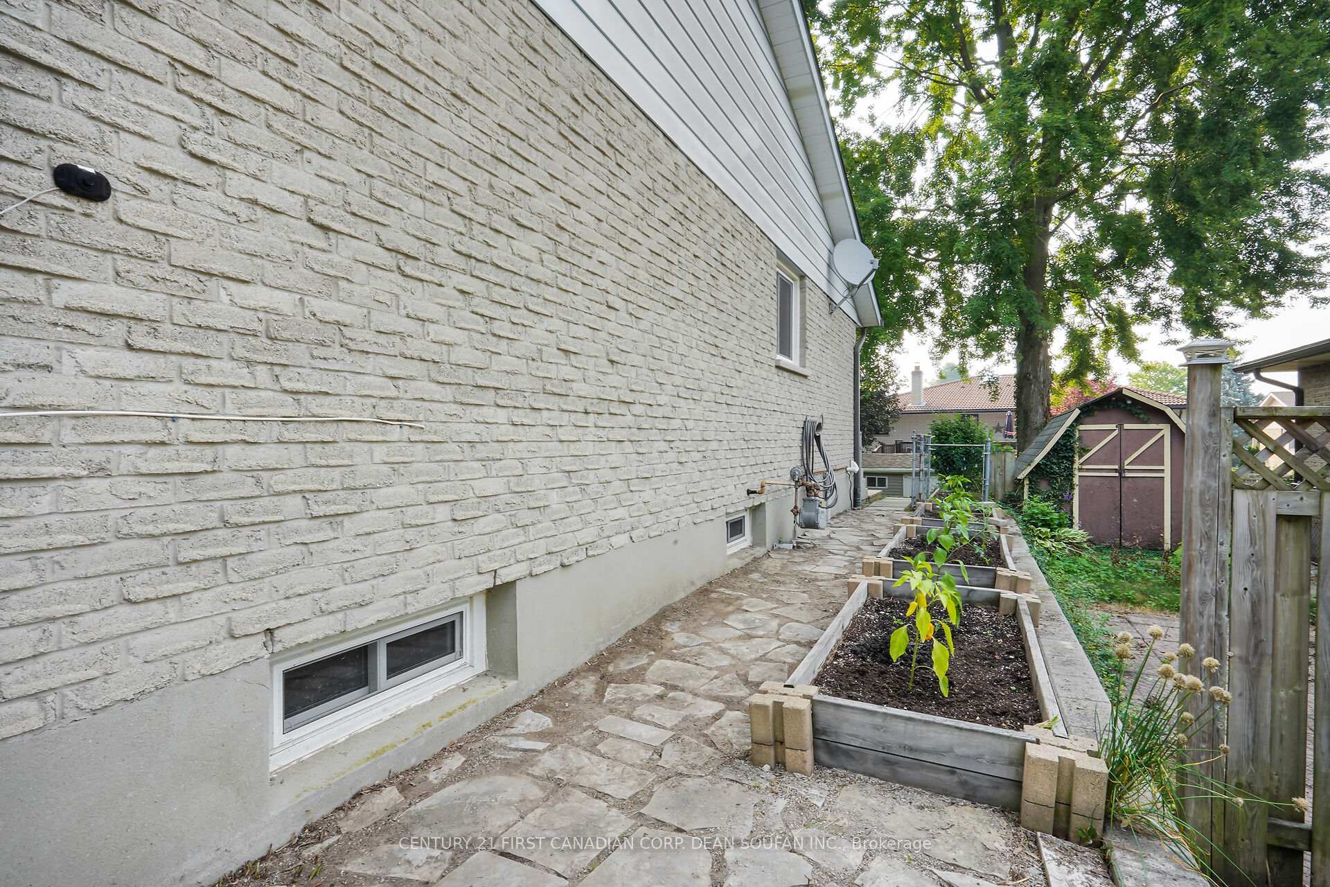 Photo 37 of 326 Burns Street, Strathroy-Caradoc, SW — HOMEH