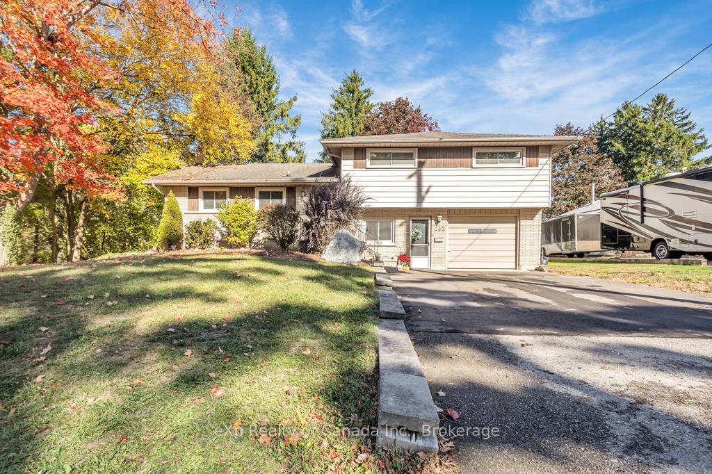 Photo 1 of 132 North Street E, Tillsonburg — HOMEH
