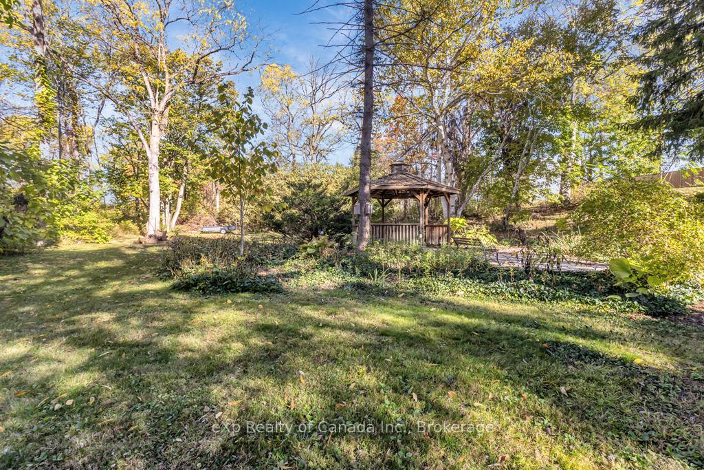 Photo 13 of 132 North Street E, Tillsonburg — HOMEH