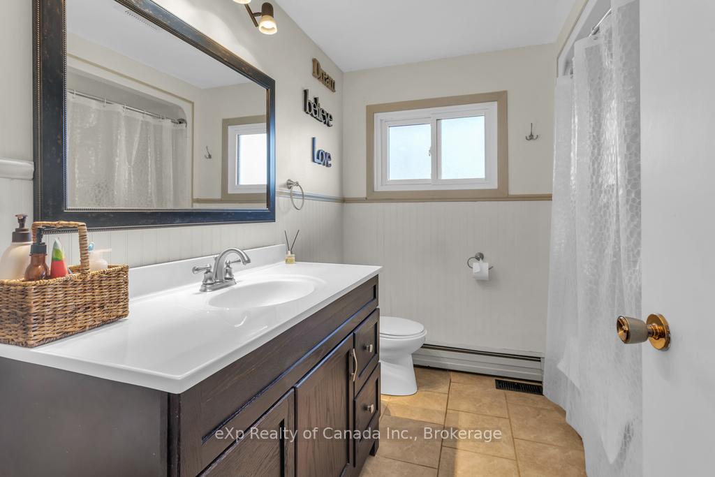 Photo 37 of 132 North Street E, Tillsonburg — HOMEH