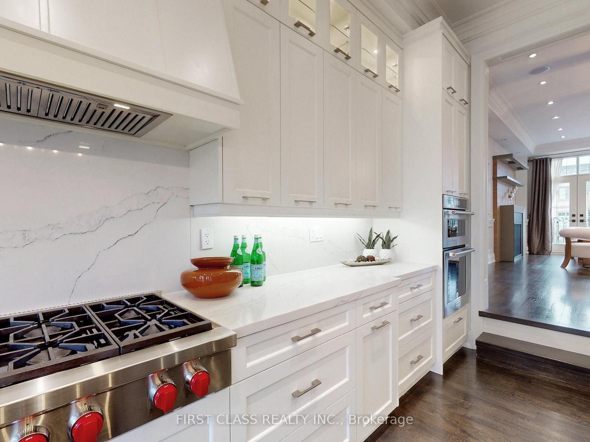 Photo 20 of 504 Broadway Avenue, Toronto, Leaside — HOMEH