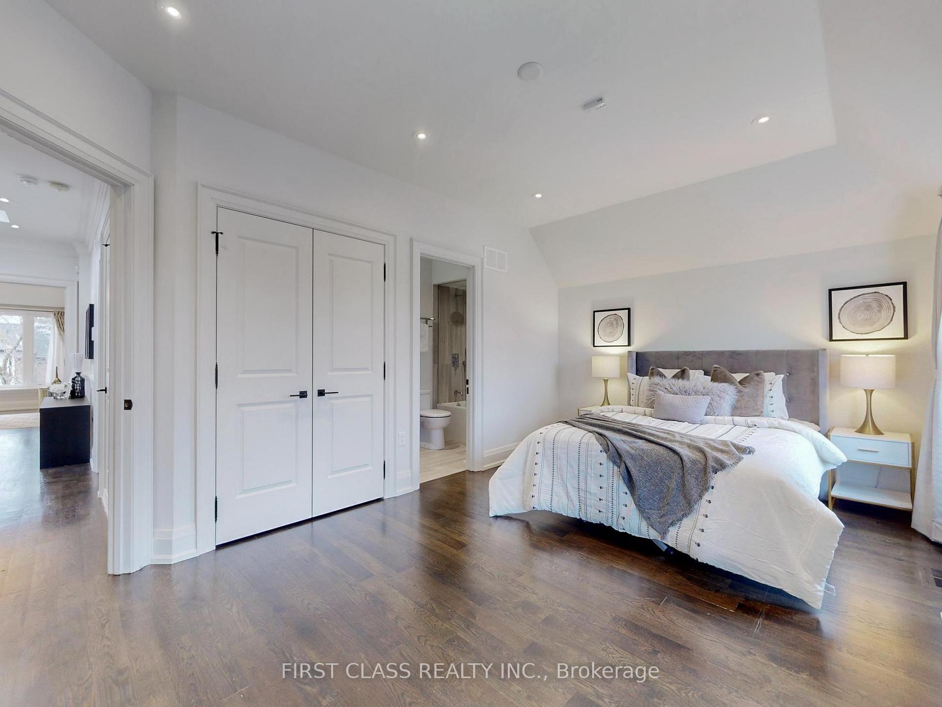 Photo 31 of 504 Broadway Avenue, Toronto, Leaside — HOMEH