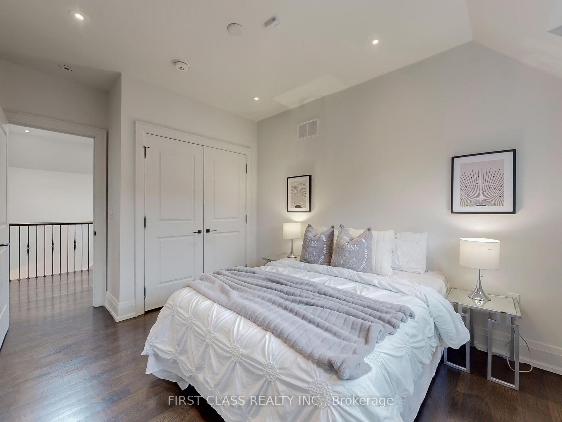 Photo 32 of 504 Broadway Avenue, Toronto, Leaside — HOMEH