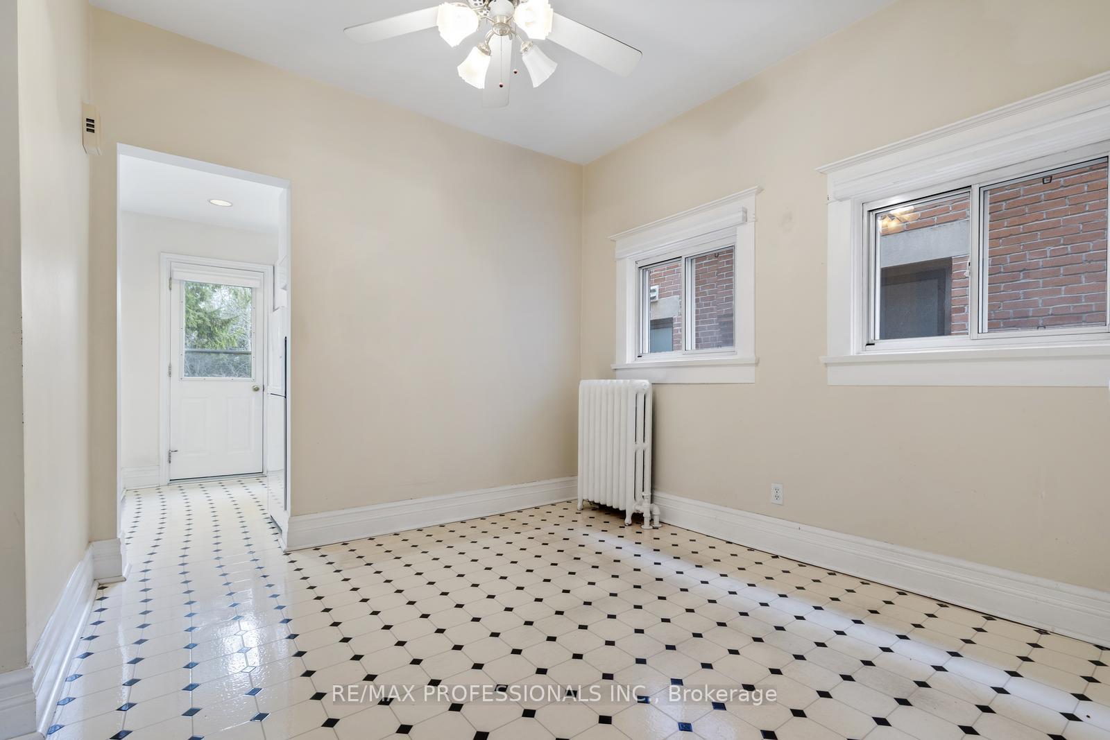 Photo 6 of 47 Manor Road E, Toronto, Mount Pleasant West — HOMEH
