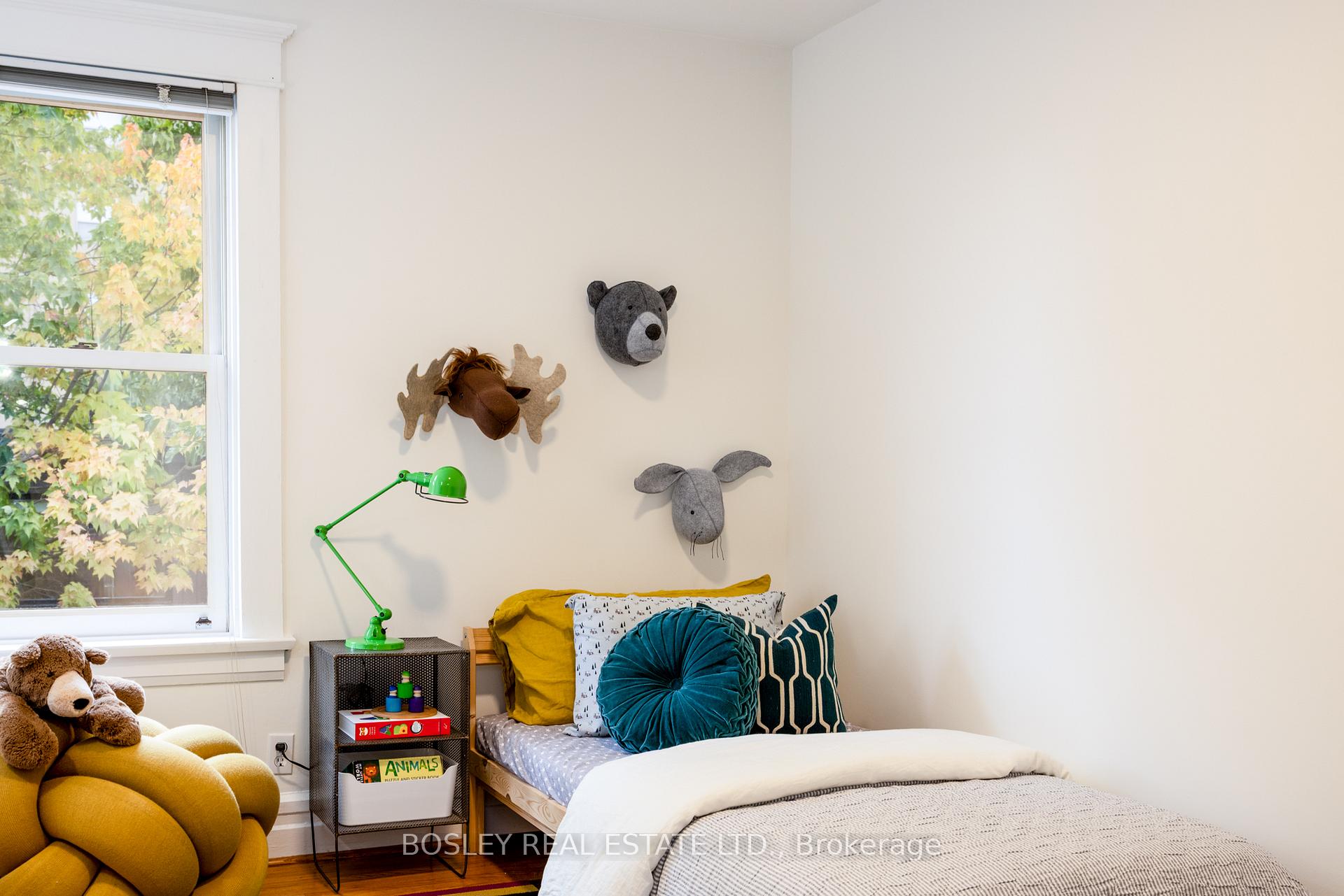 Photo 17 of 12 Coleridge Avenue, Toronto, Woodbine-Lumsden — HOMEH