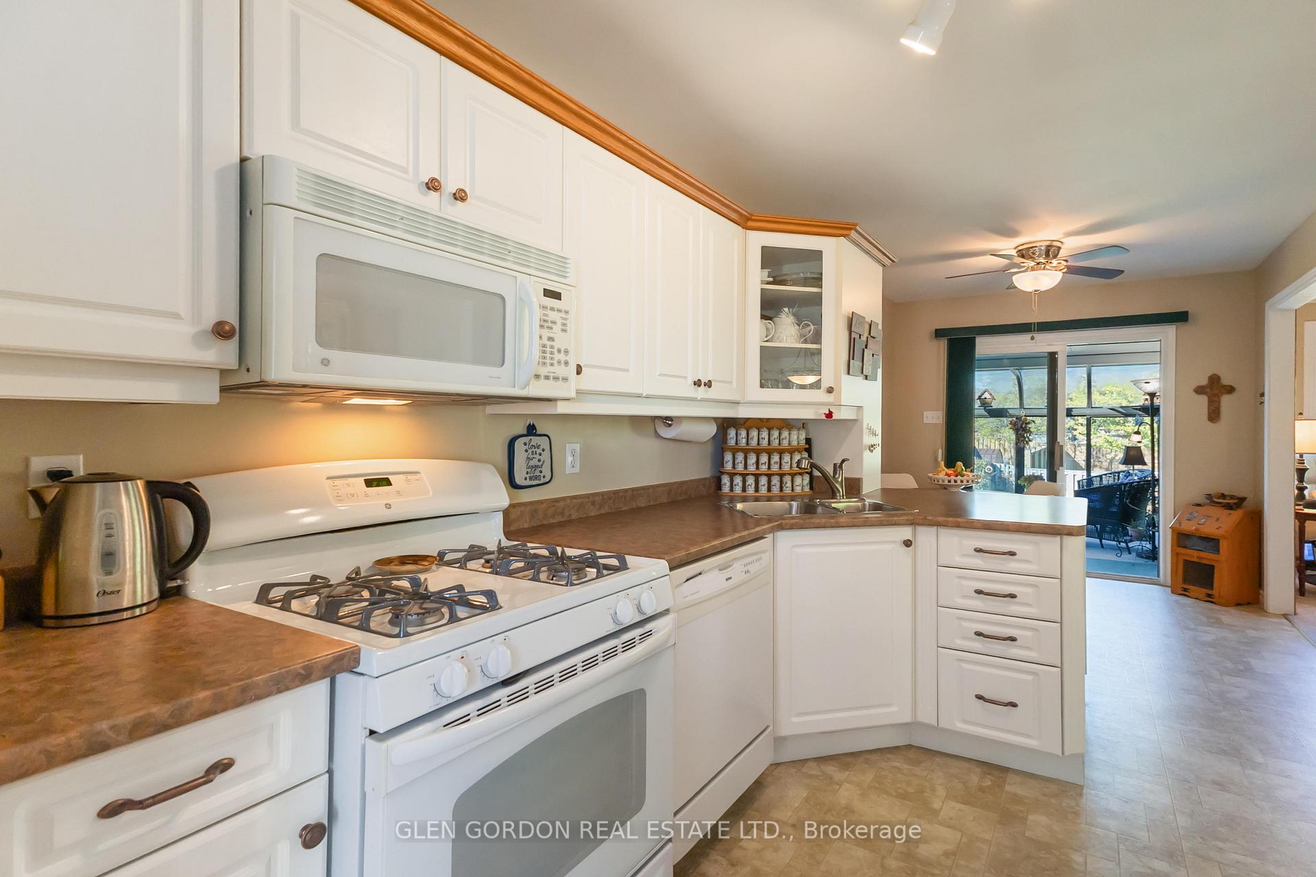 Photo 18 of 71 Parkview Crescent, Strathroy-Caradoc, SE — HOMEH