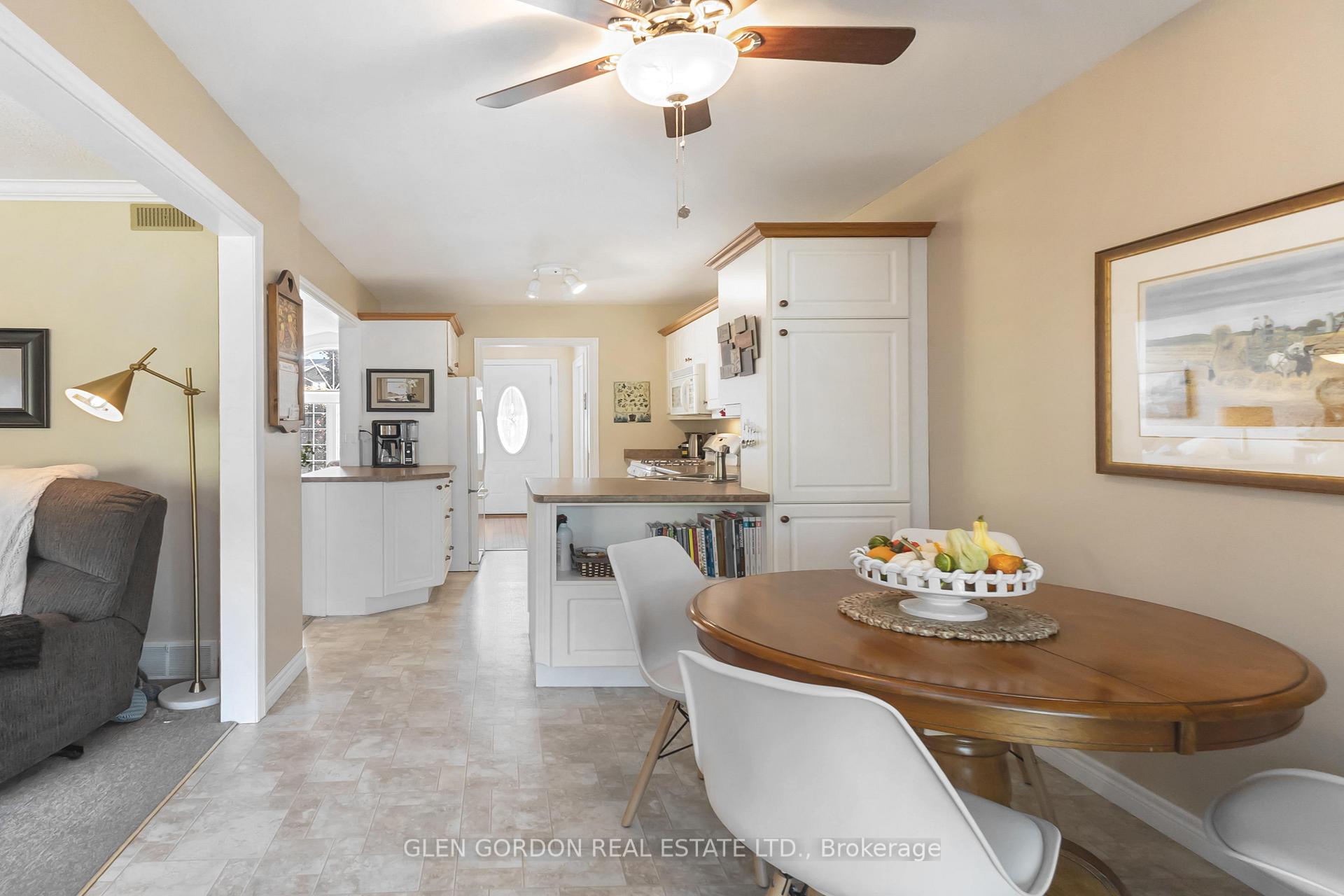 Photo 19 of 71 Parkview Crescent, Strathroy-Caradoc, SE — HOMEH