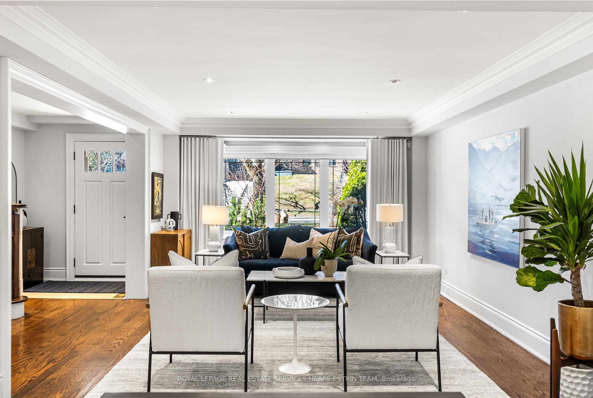 Photo 2 of 301 Bessborough Drive, Toronto, Leaside — HOMEH