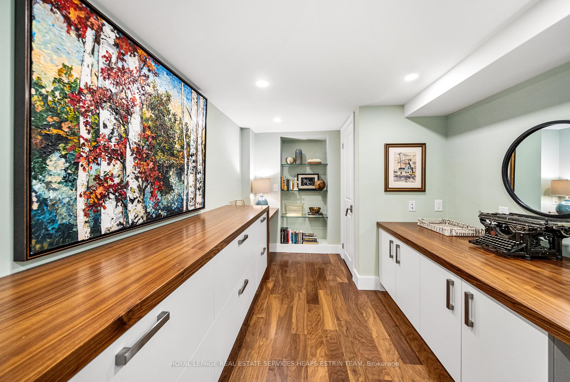 Photo 33 of 301 Bessborough Drive, Toronto, Leaside — HOMEH