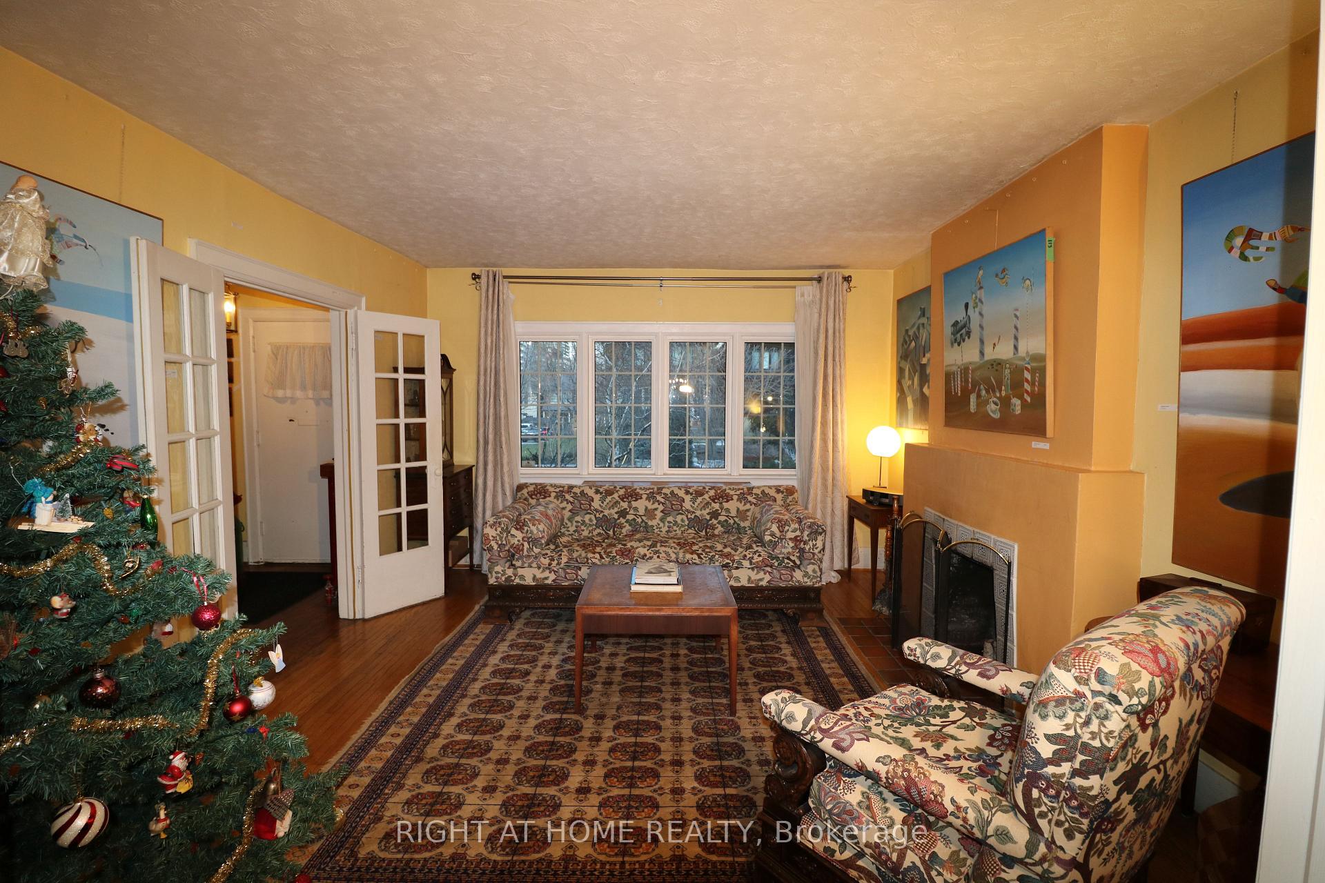 Photo 6 of 75 Manor Road E, Toronto, Mount Pleasant West — HOMEH