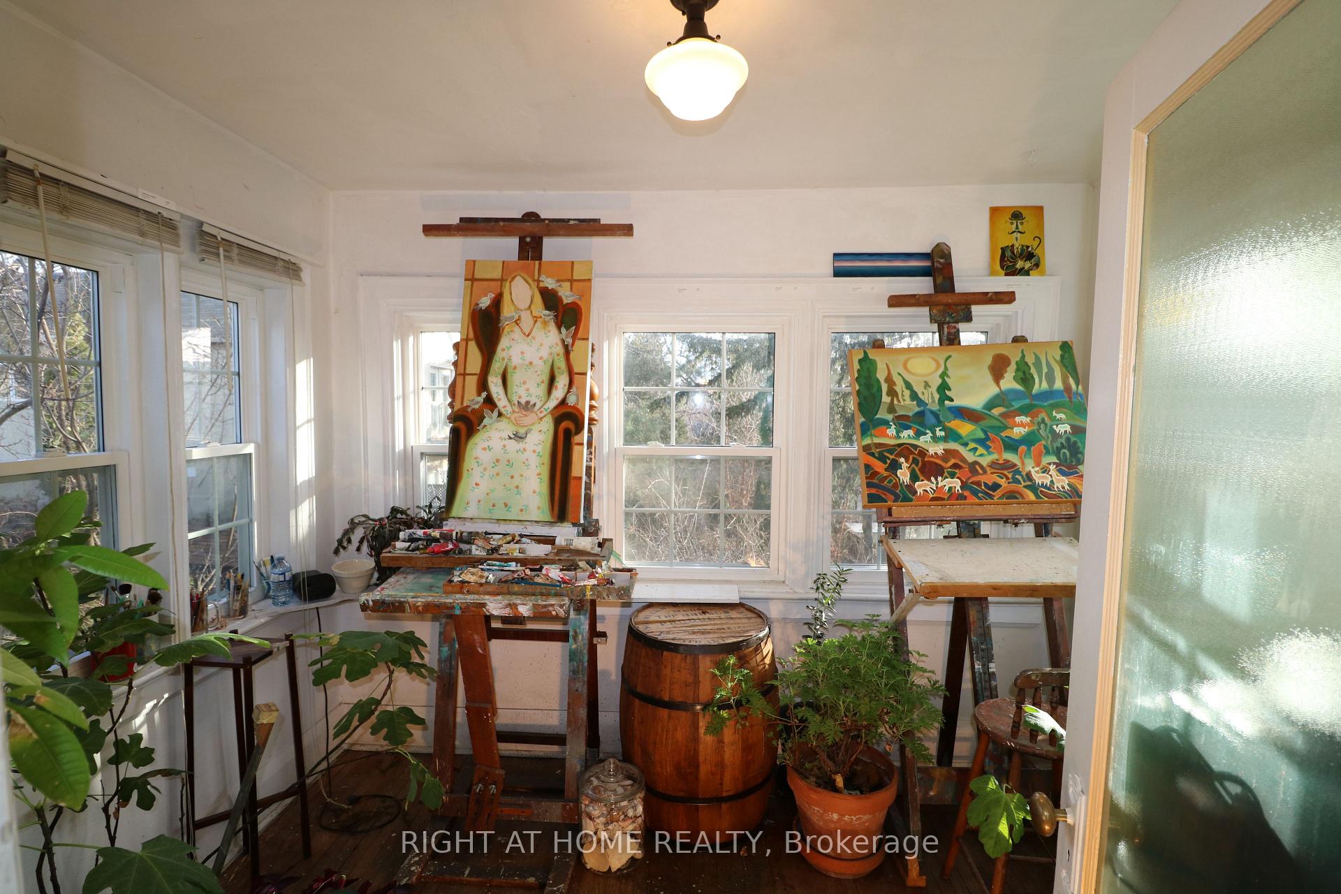 Photo 8 of 75 Manor Road E, Toronto, Mount Pleasant West — HOMEH