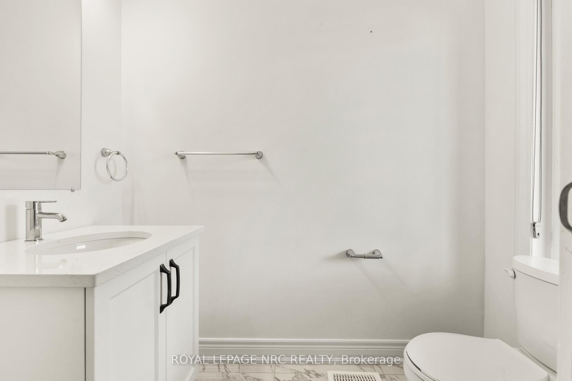 Photo 5 of Unit Upper Level, 25 Autumn Avenue, Thorold, Rolling Meadows — HOMEH