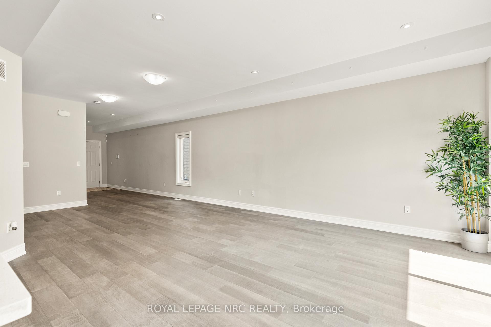 Photo 9 of Unit Upper Level, 25 Autumn Avenue, Thorold, Rolling Meadows — HOMEH