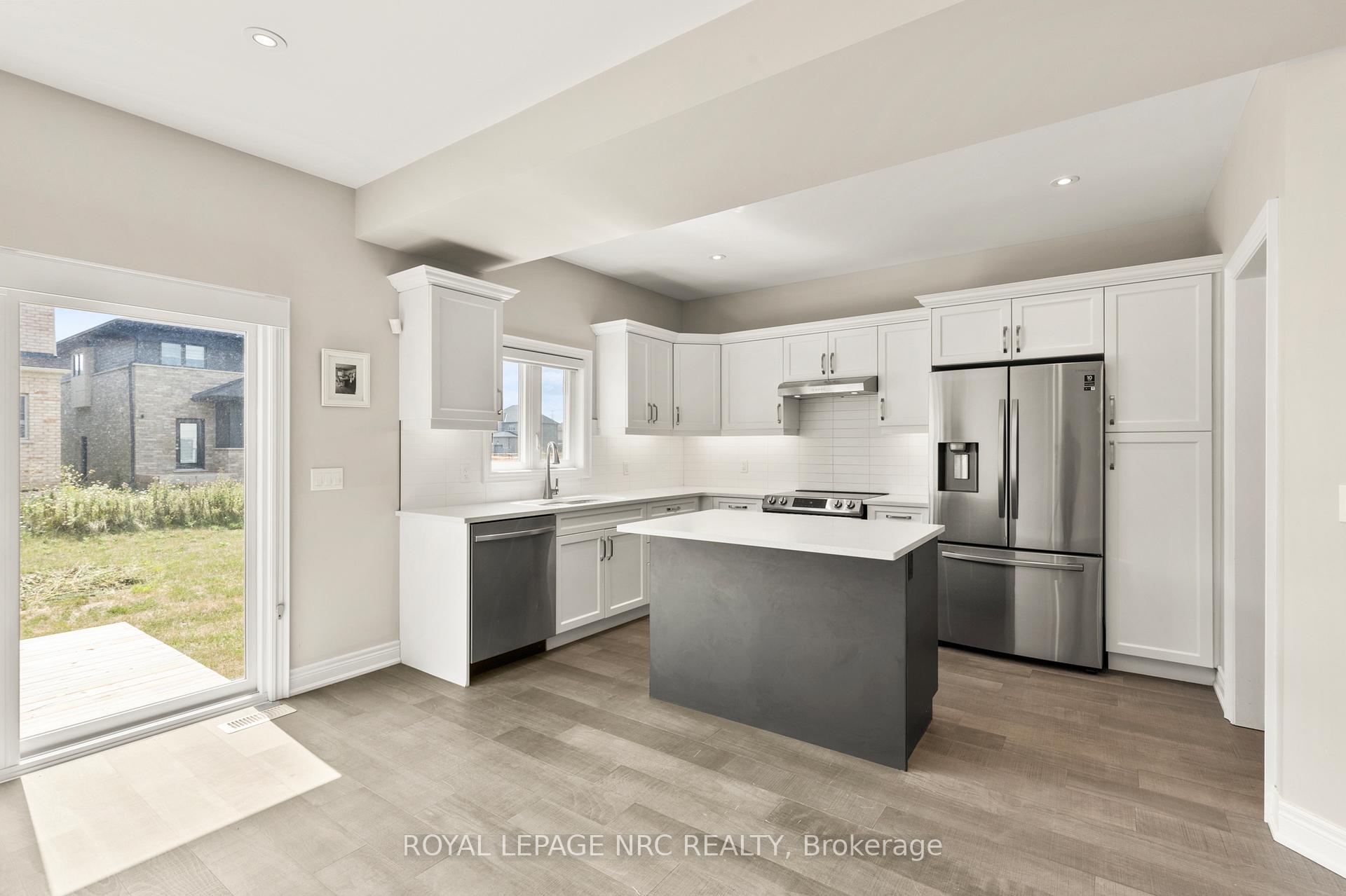 Photo 11 of Unit Upper Level, 25 Autumn Avenue, Thorold, Rolling Meadows — HOMEH