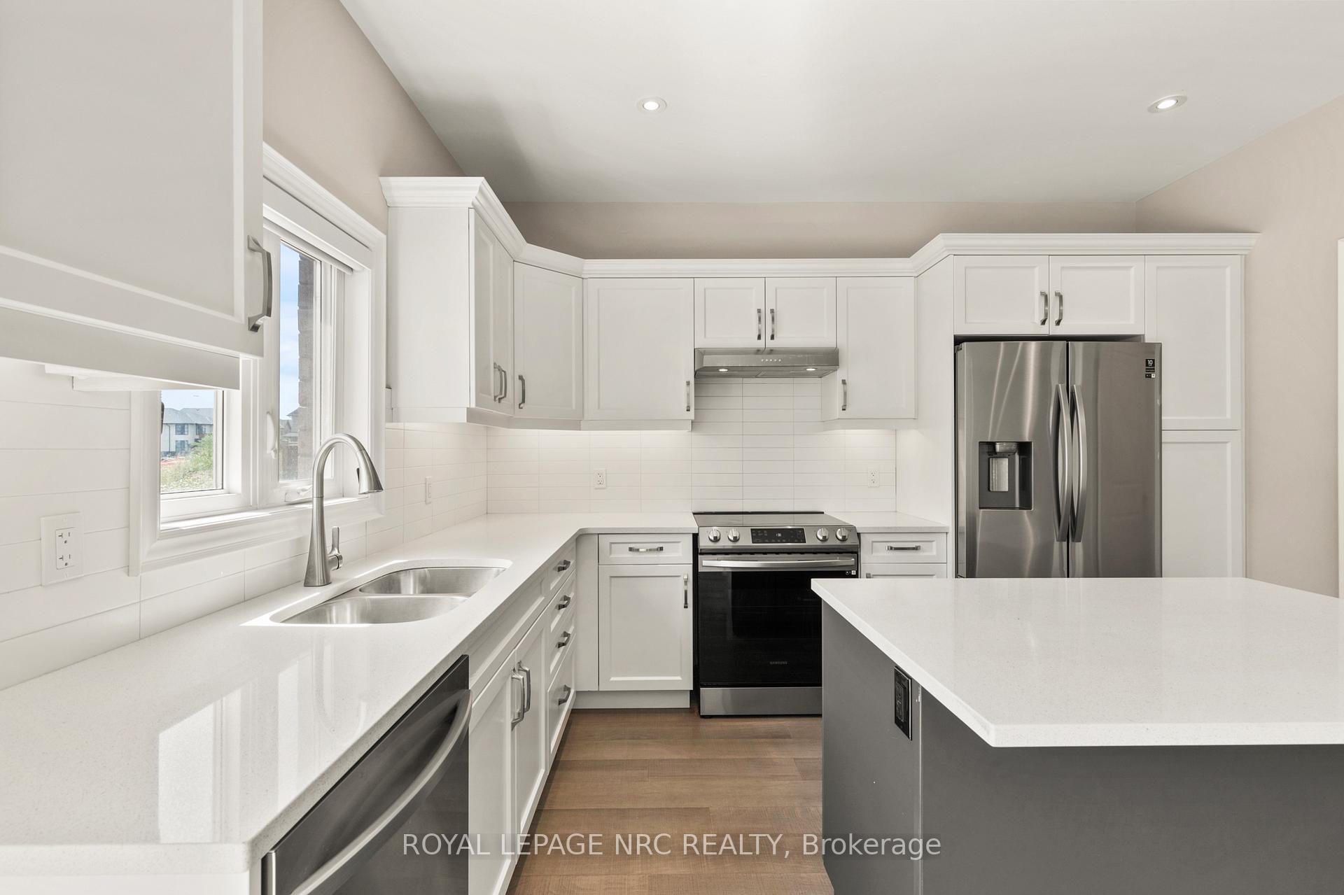 Photo 13 of Unit Upper Level, 25 Autumn Avenue, Thorold, Rolling Meadows — HOMEH