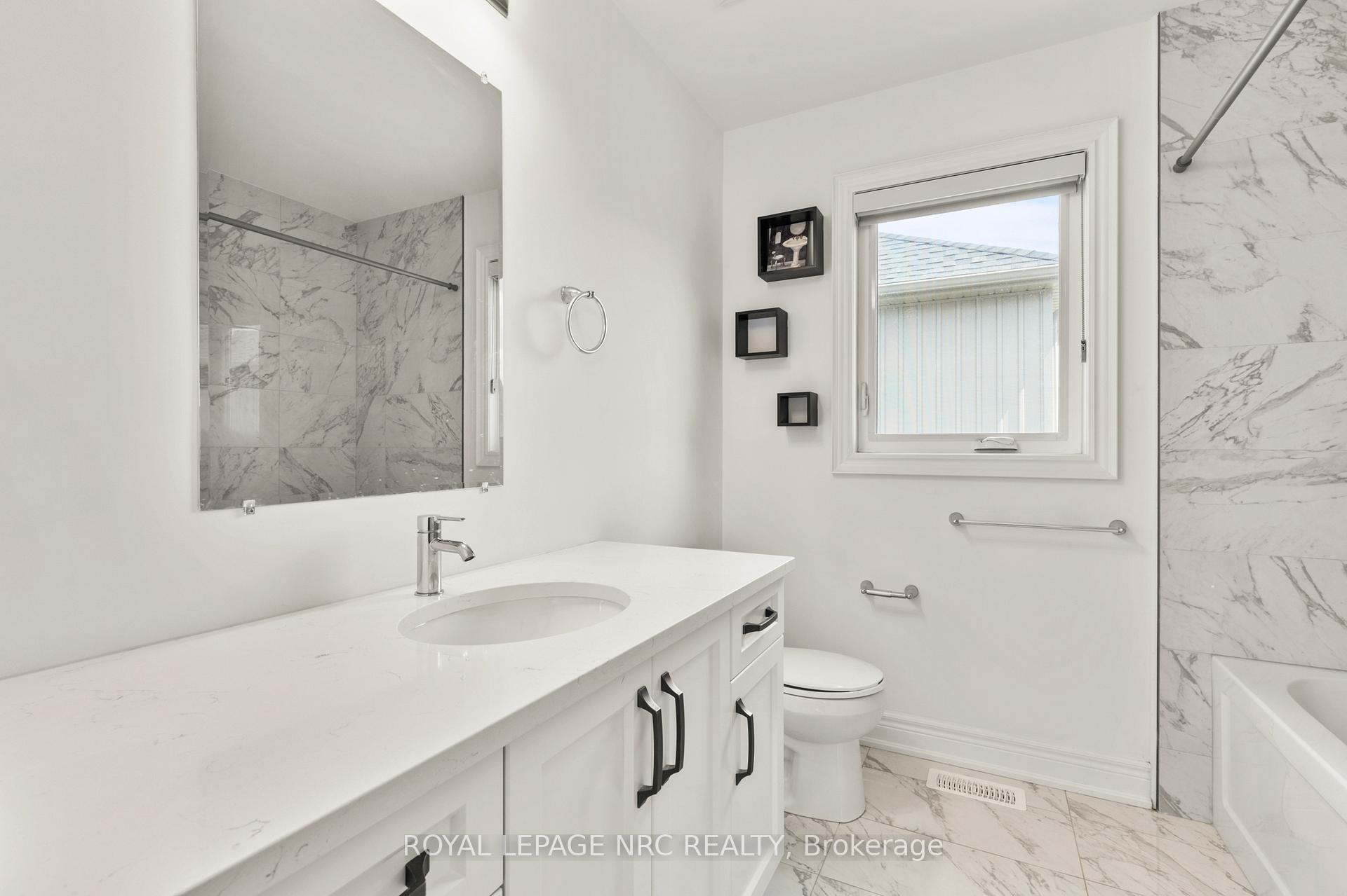 Photo 20 of Unit Upper Level, 25 Autumn Avenue, Thorold, Rolling Meadows — HOMEH