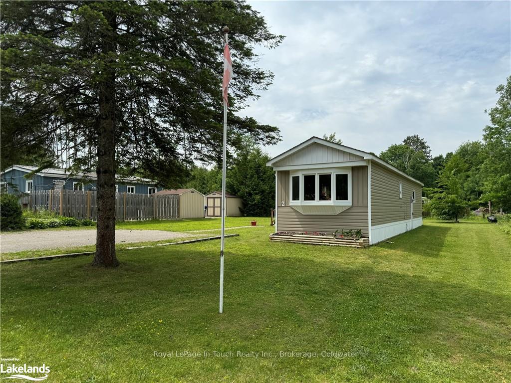 Photo 2 of Unit 2, 5263 Elliott Sideroad, Tay, Rural Tay — HOMEH