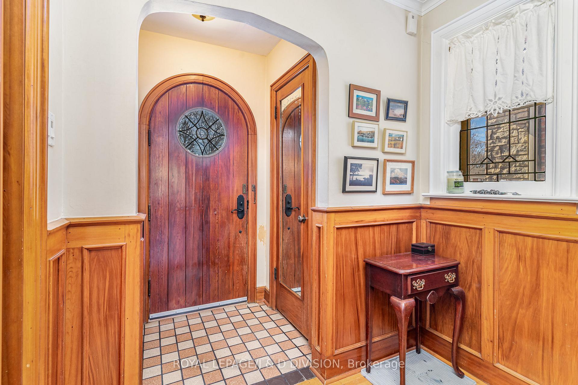 Photo 3 of 66 Sutherland Drive, Toronto, Leaside — HOMEH