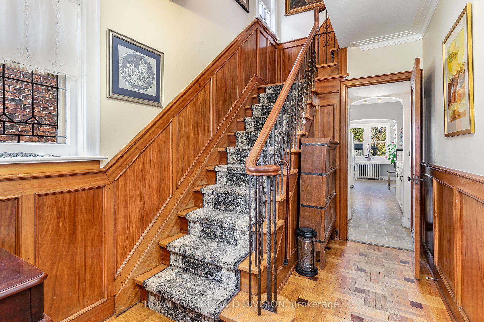 Photo 4 of 66 Sutherland Drive, Toronto, Leaside — HOMEH