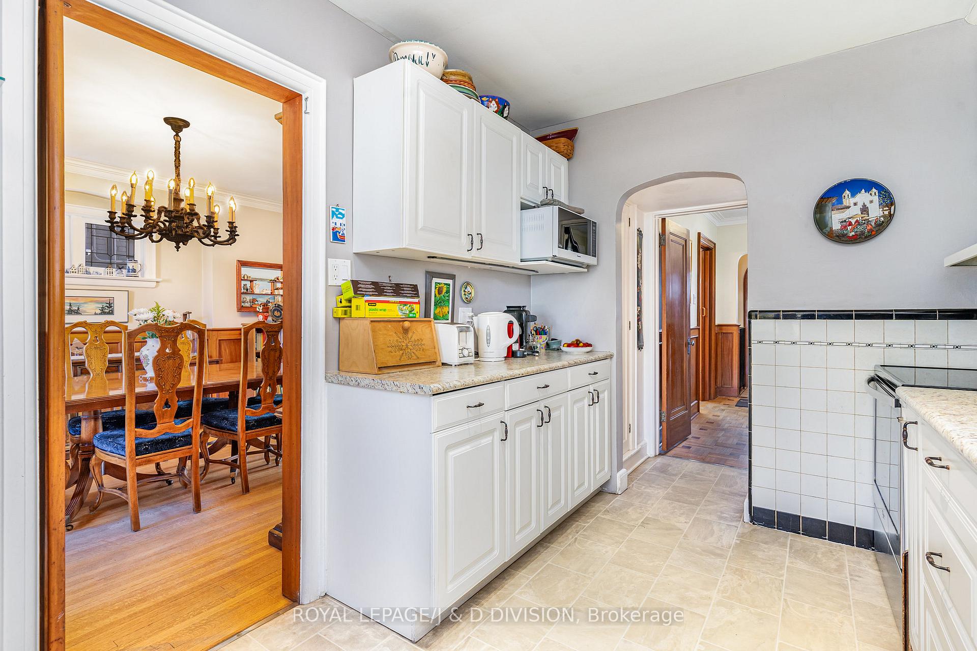 Photo 12 of 66 Sutherland Drive, Toronto, Leaside — HOMEH