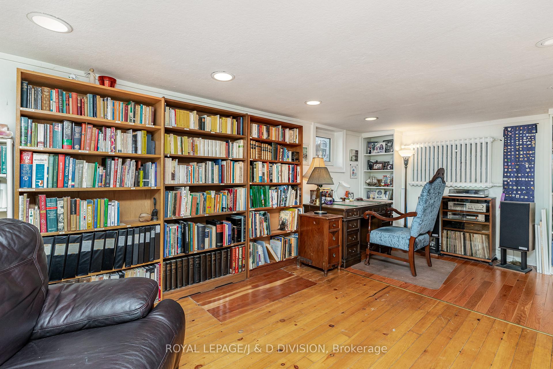 Photo 23 of 66 Sutherland Drive, Toronto, Leaside — HOMEH