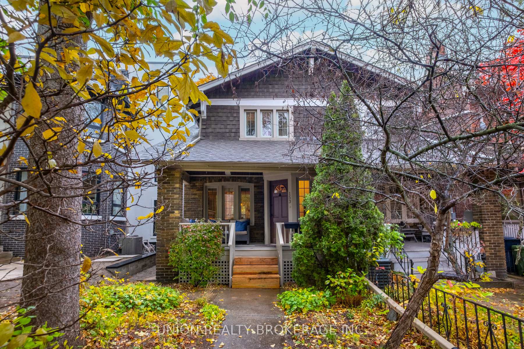 Photo 1 of 153 Wineva Avenue, Toronto, The Beaches — HOMEH