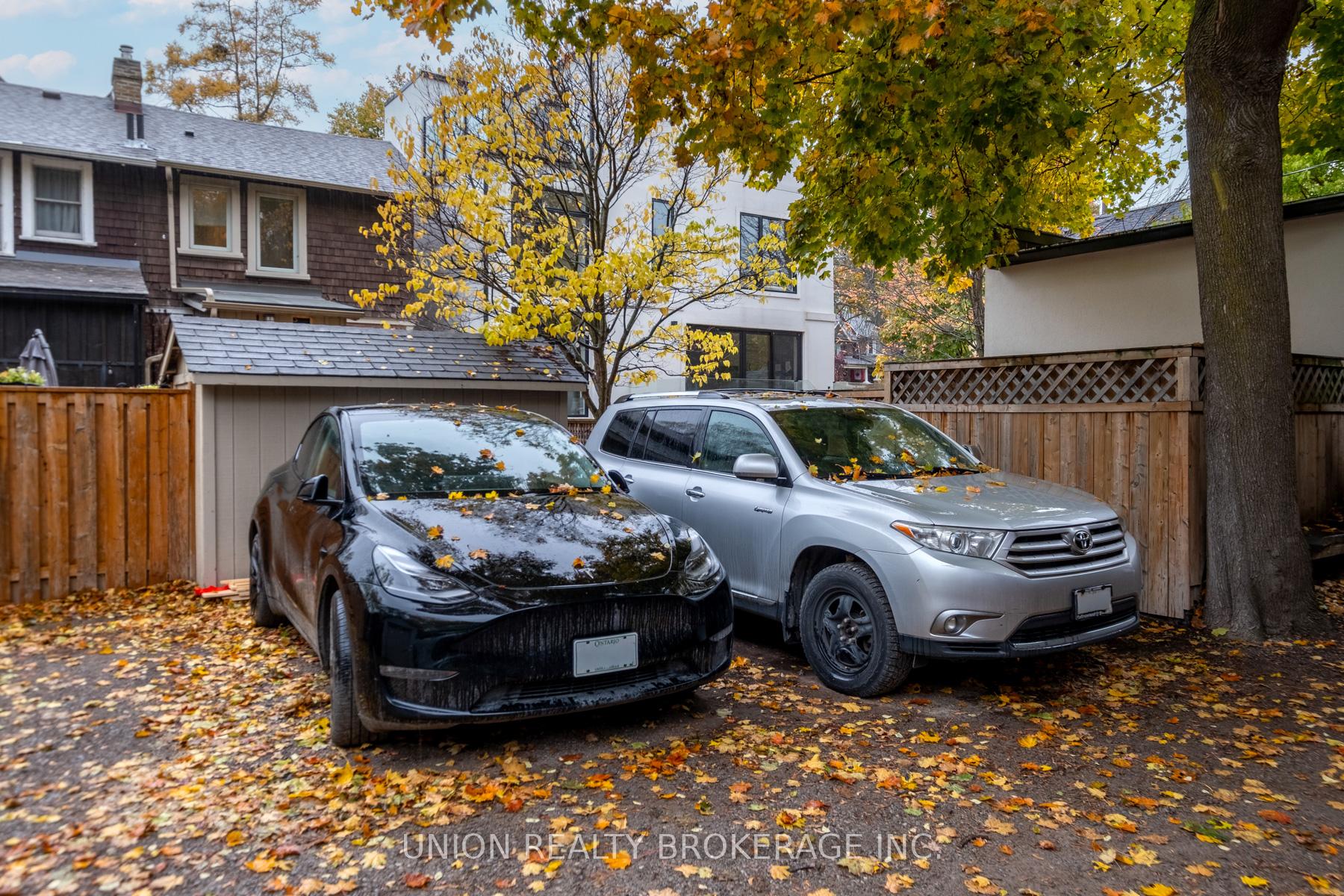 Photo 21 of 153 Wineva Avenue, Toronto, The Beaches — HOMEH