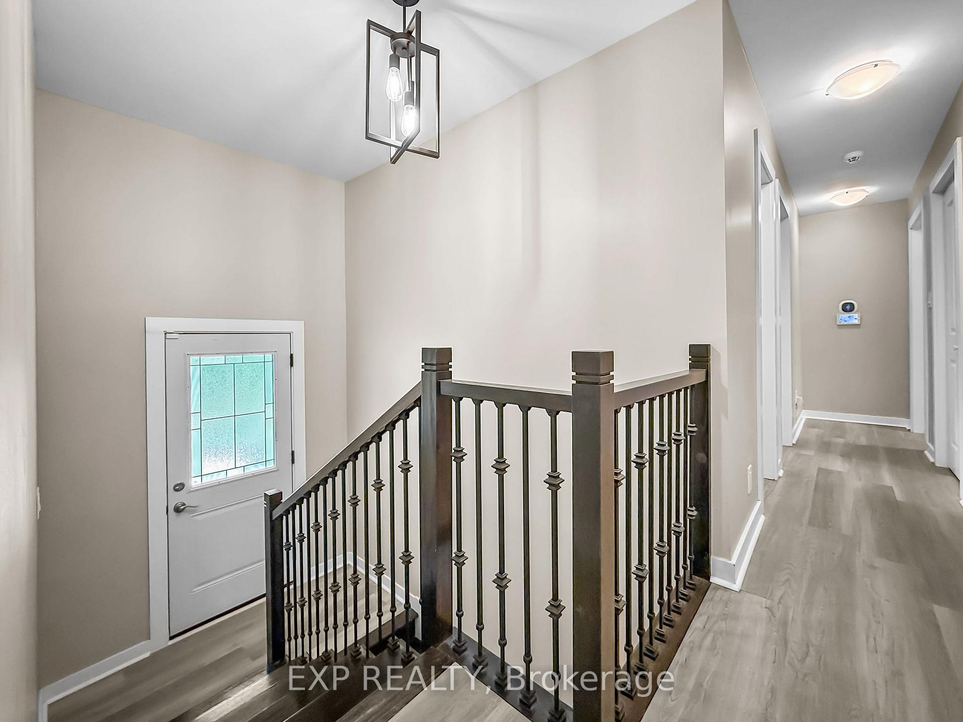 Photo 11 of 2135 Mockingbird Street, Strathroy-Caradoc, Campbellvale — HOMEH