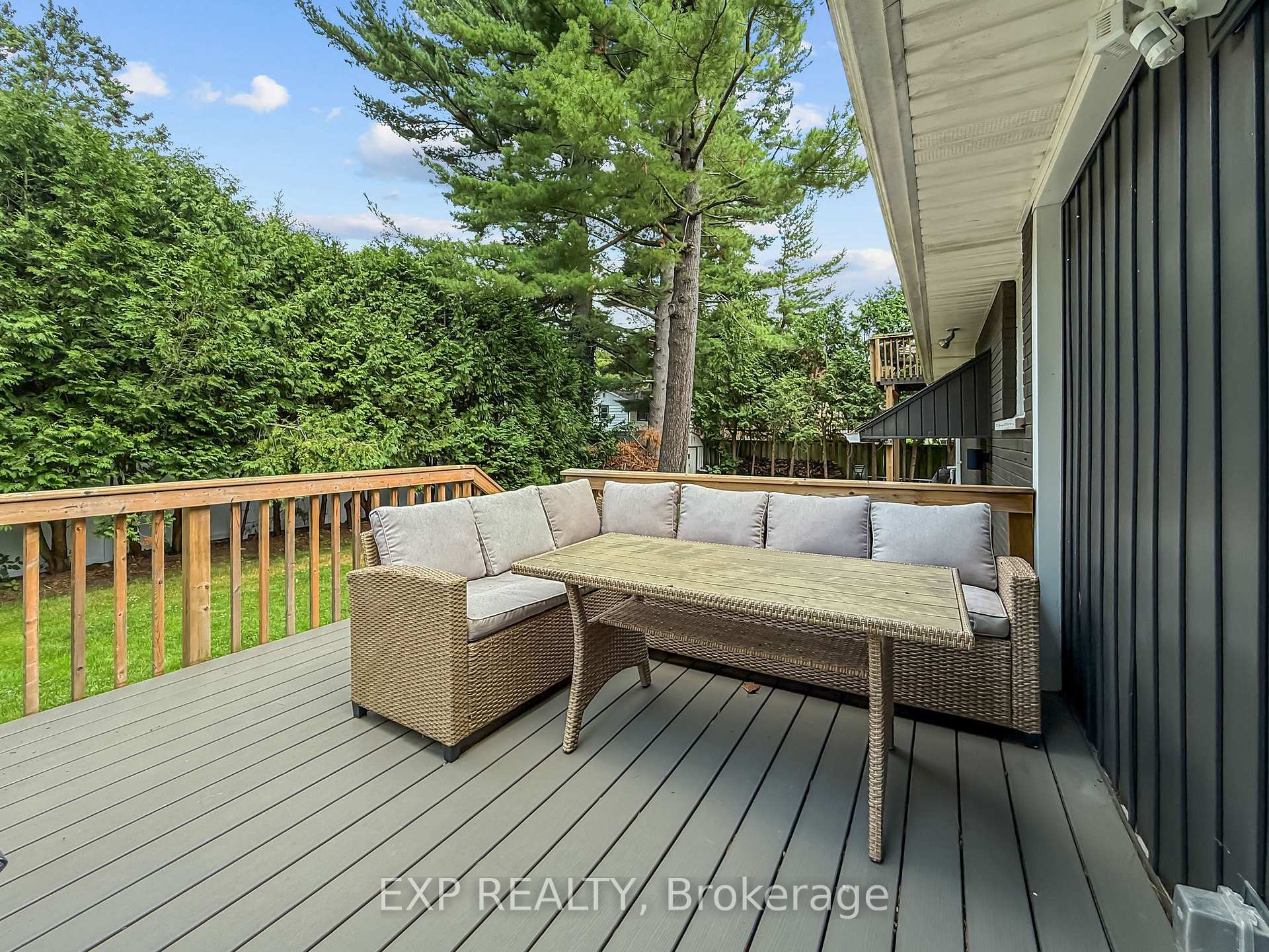 Photo 31 of 2135 Mockingbird Street, Strathroy-Caradoc, Campbellvale — HOMEH