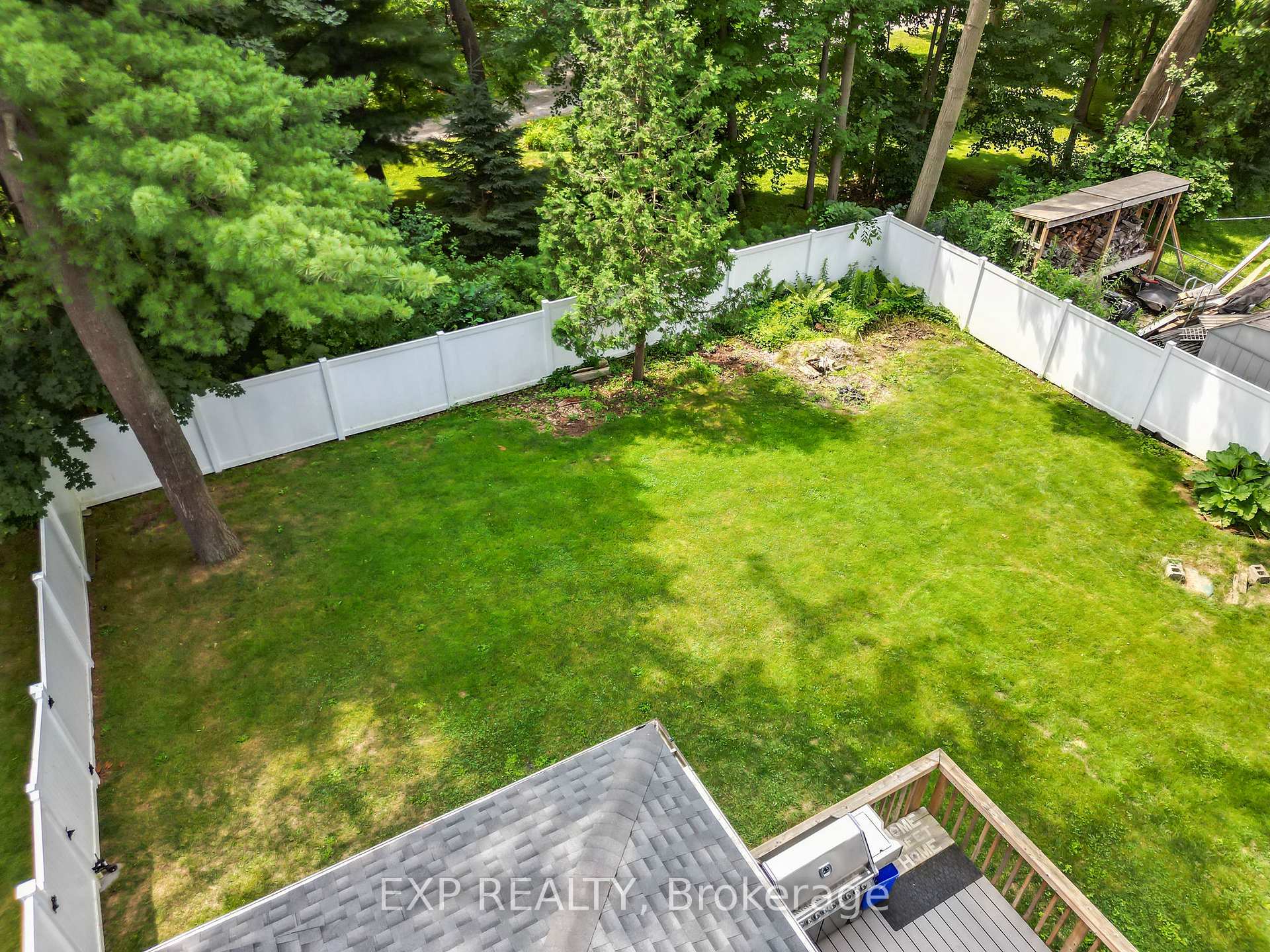 Photo 36 of 2135 Mockingbird Street, Strathroy-Caradoc, Campbellvale — HOMEH