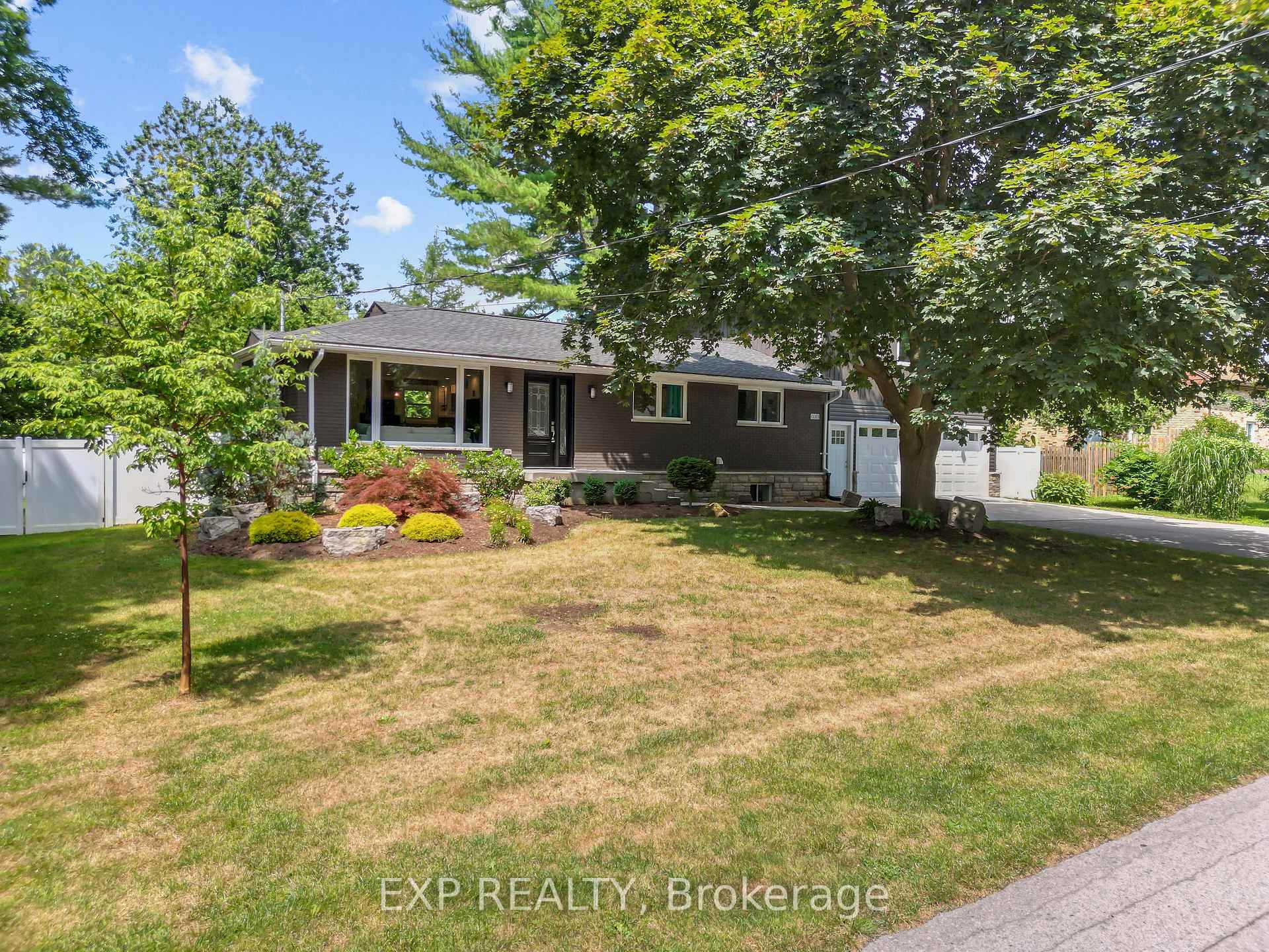 Photo 44 of 2135 Mockingbird Street, Strathroy-Caradoc, Campbellvale — HOMEH