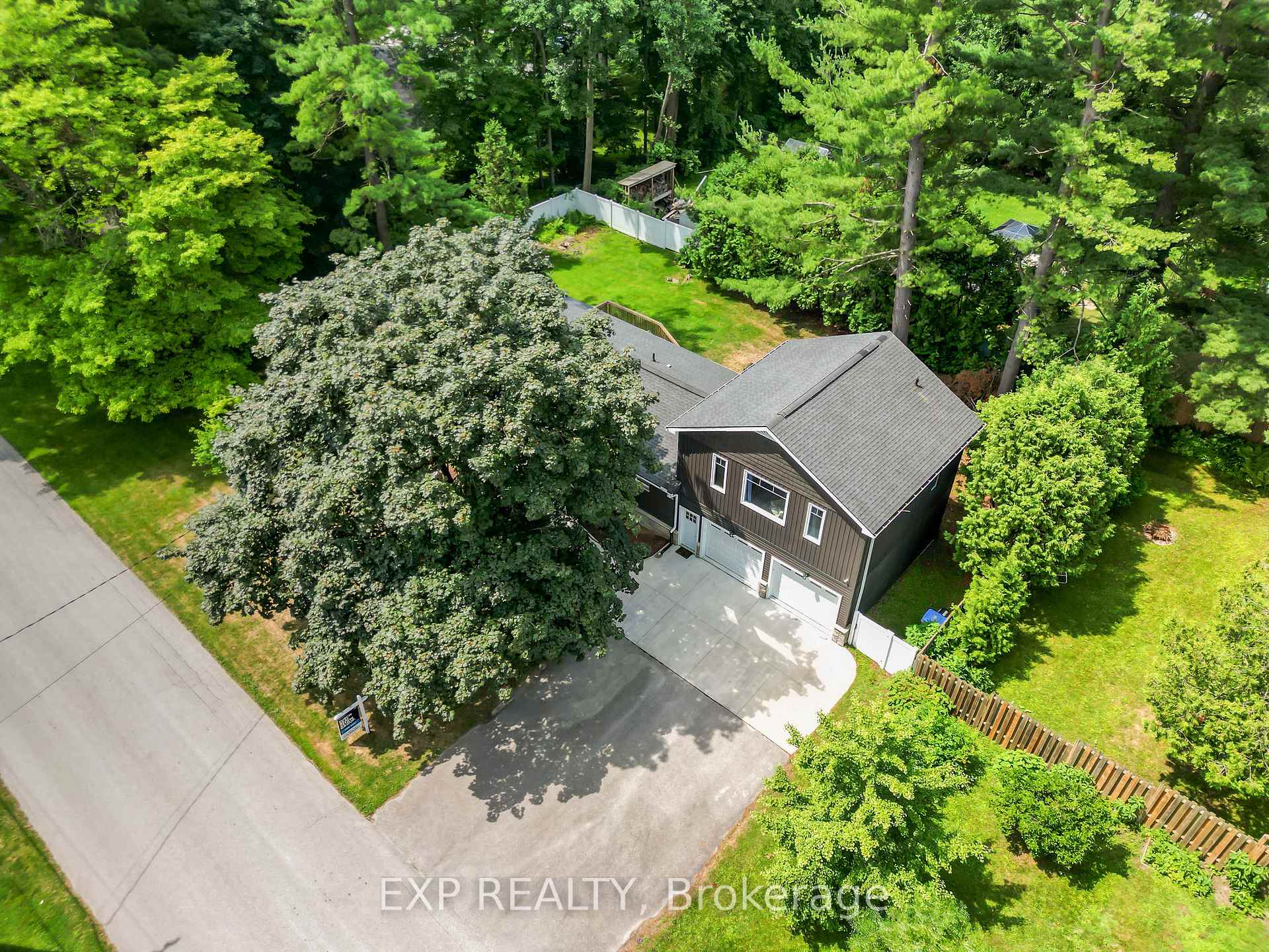 Photo 46 of 2135 Mockingbird Street, Strathroy-Caradoc, Campbellvale — HOMEH