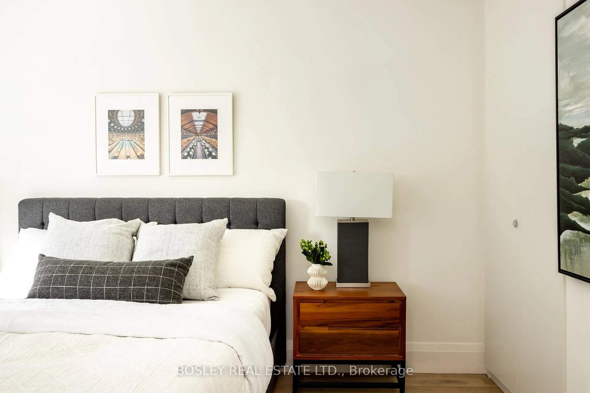 Photo 20 of Unit Unit 2, 12- R Coleridge Avenue, Toronto, Woodbine-Lumsden — HOMEH