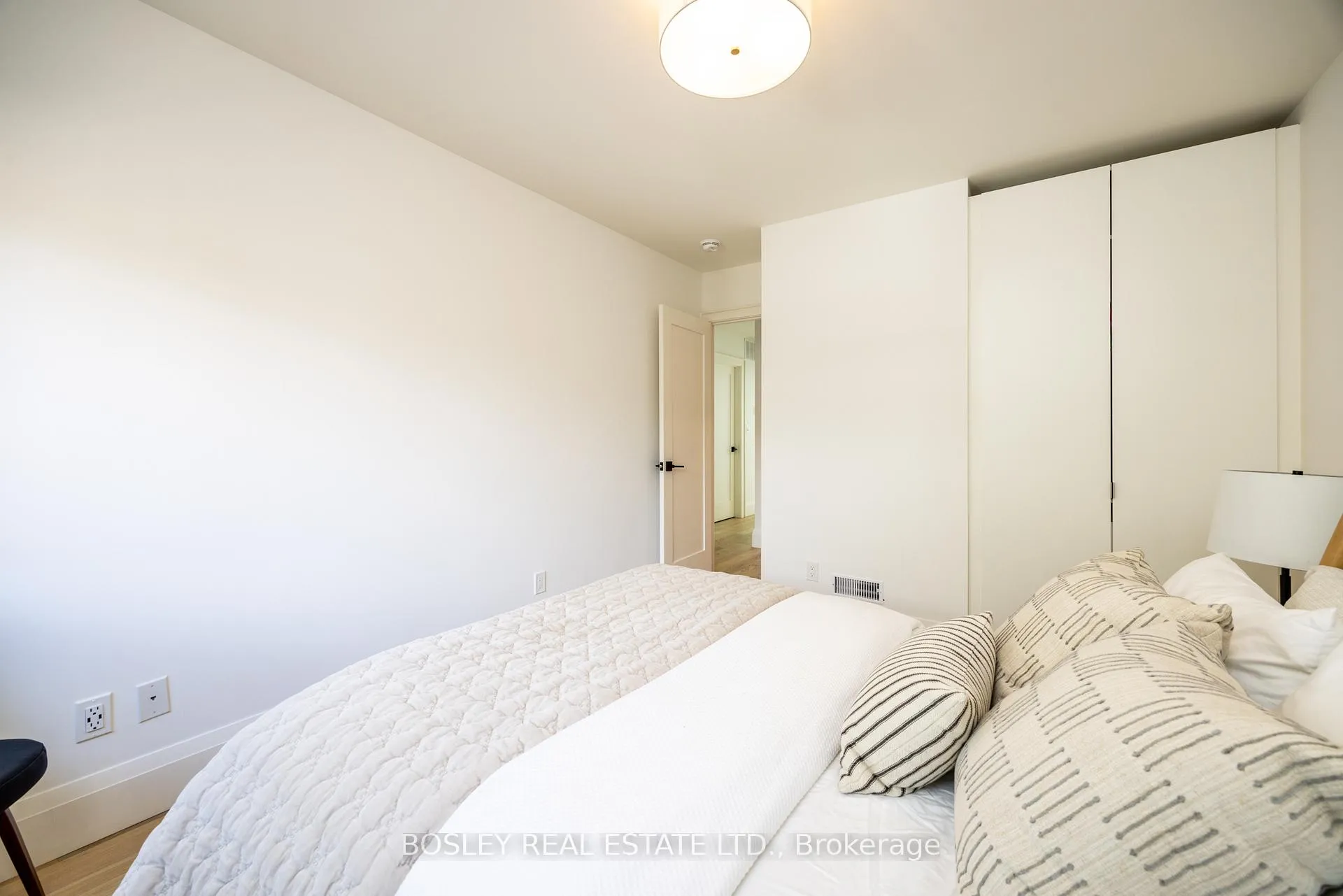 Photo 27 of Unit Unit 2, 12- R Coleridge Avenue, Toronto, Woodbine-Lumsden — HOMEH