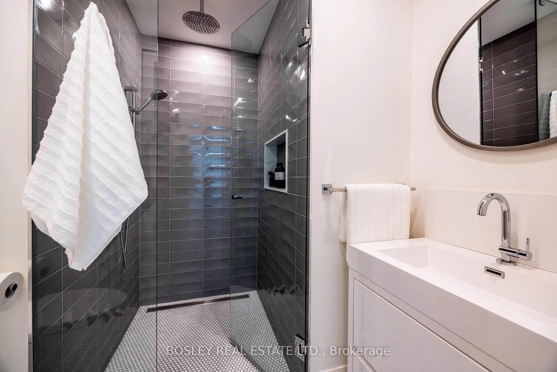 Photo 28 of Unit Unit 2, 12- R Coleridge Avenue, Toronto, Woodbine-Lumsden — HOMEH