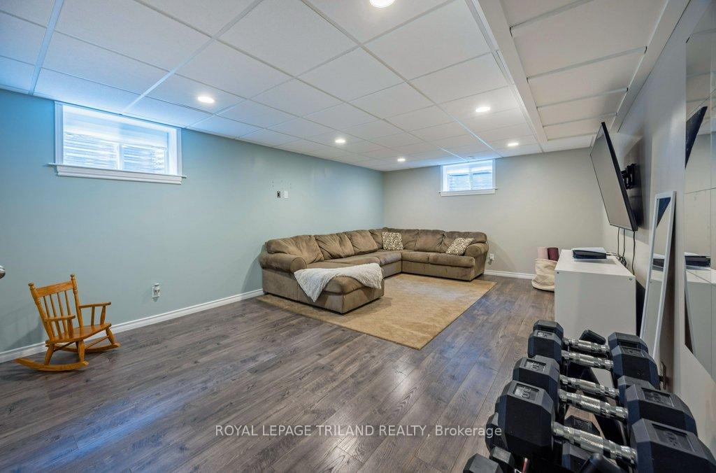 Photo 28 of 42 Fox Hollow Drive, Thames Centre, Dorchester — HOMEH