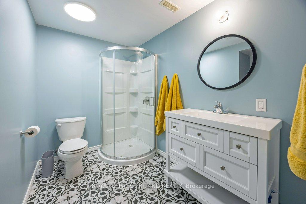 Photo 31 of 42 Fox Hollow Drive, Thames Centre, Dorchester — HOMEH