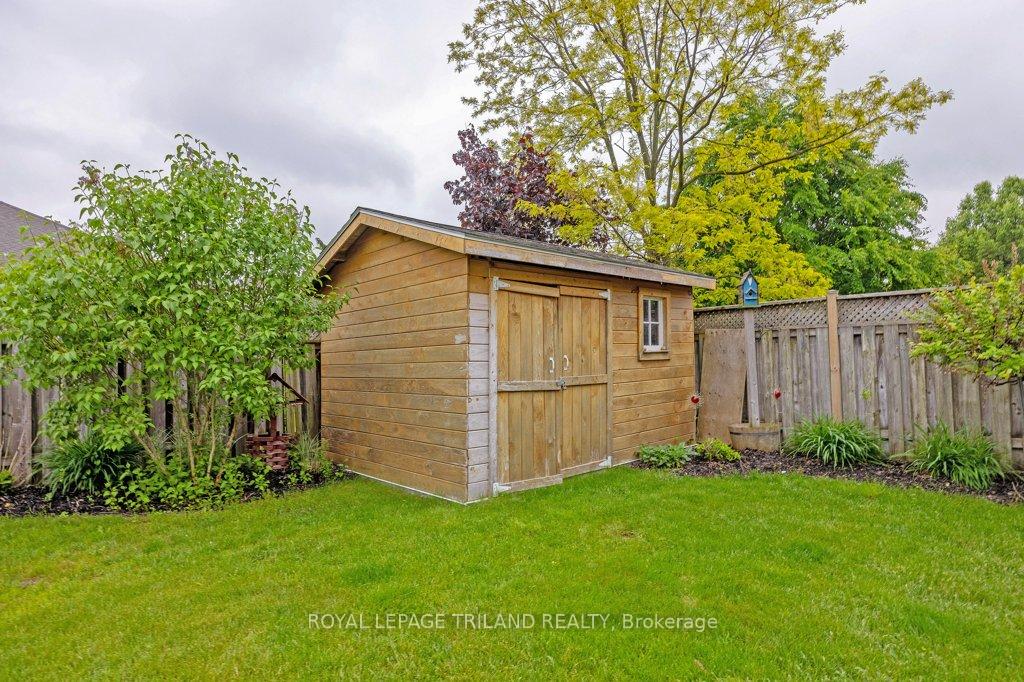 Photo 40 of 42 Fox Hollow Drive, Thames Centre, Dorchester — HOMEH
