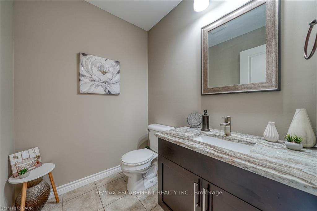 Photo 16 of 32 Langrell Avenue, Tillsonburg — HOMEH