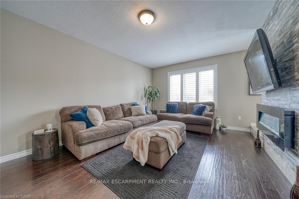 Photo 19 of 32 Langrell Avenue, Tillsonburg — HOMEH