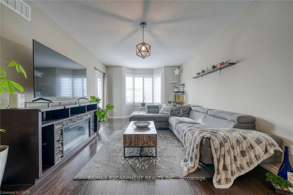 Photo 20 of 32 Langrell Avenue, Tillsonburg — HOMEH