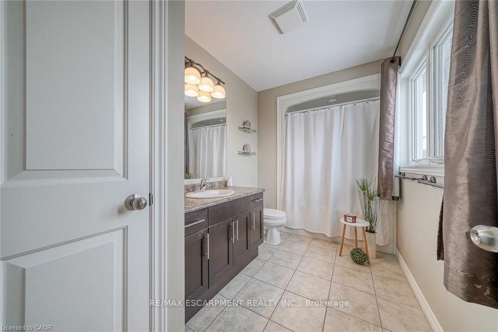 Photo 28 of 32 Langrell Avenue, Tillsonburg — HOMEH