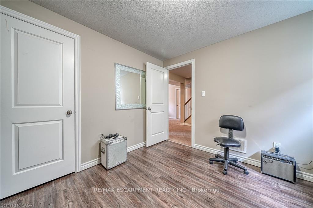 Photo 37 of 32 Langrell Avenue, Tillsonburg — HOMEH