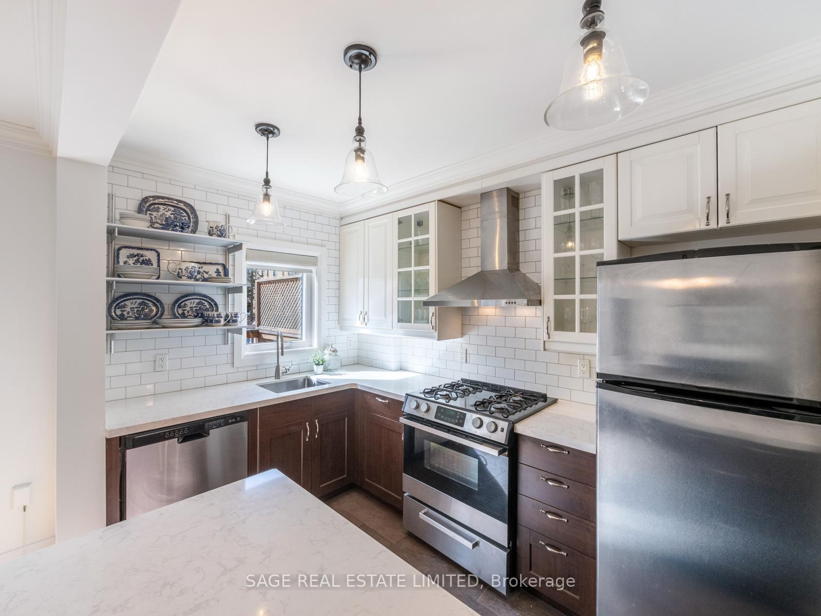 Photo 11 of 20 Petman Avenue, Toronto, Mount Pleasant East — HOMEH