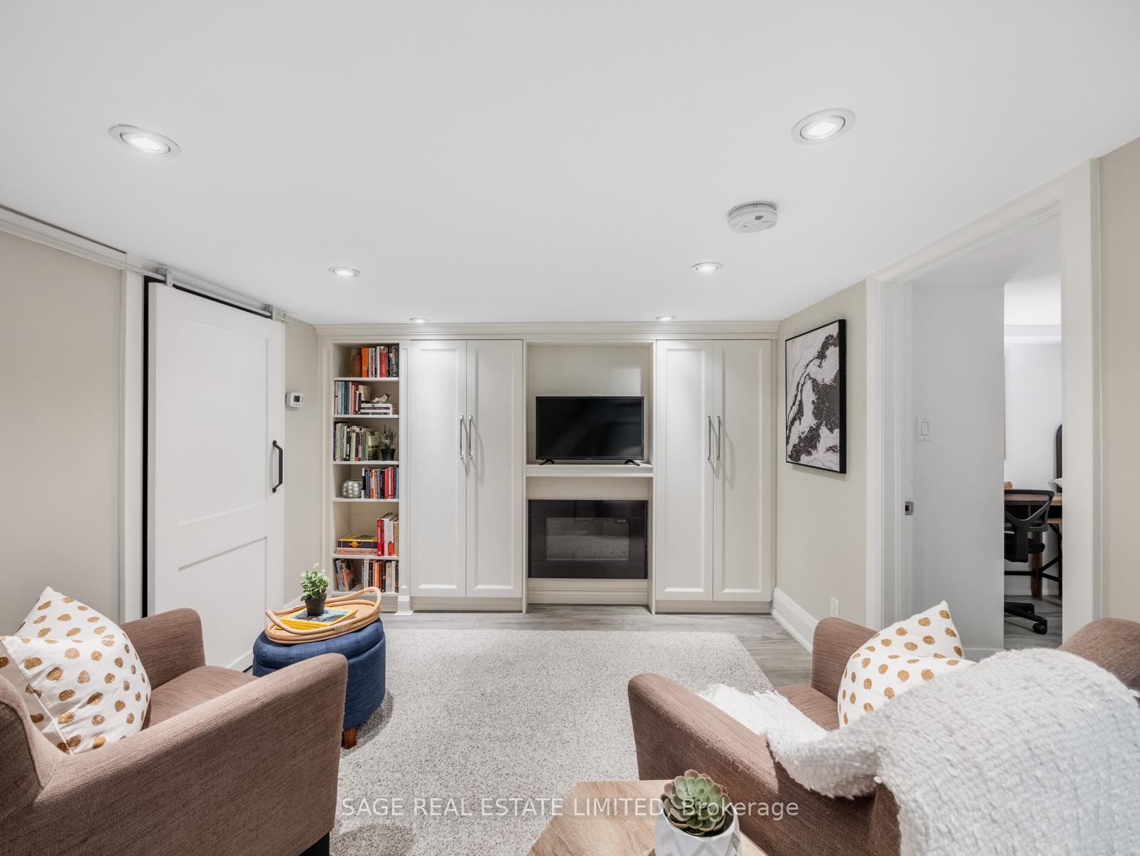 Photo 24 of 20 Petman Avenue, Toronto, Mount Pleasant East — HOMEH