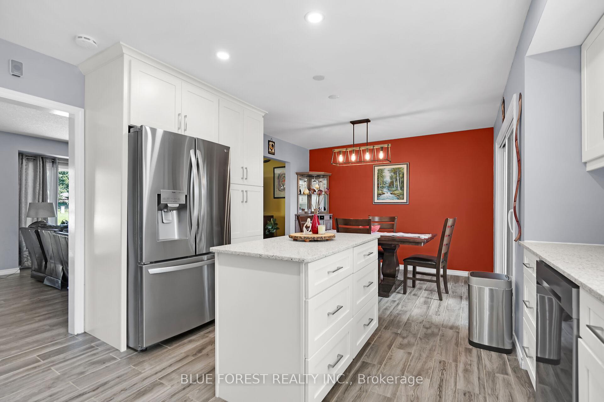 Photo 16 of 245 Chittick Crescent, Thames Centre, Dorchester — HOMEH