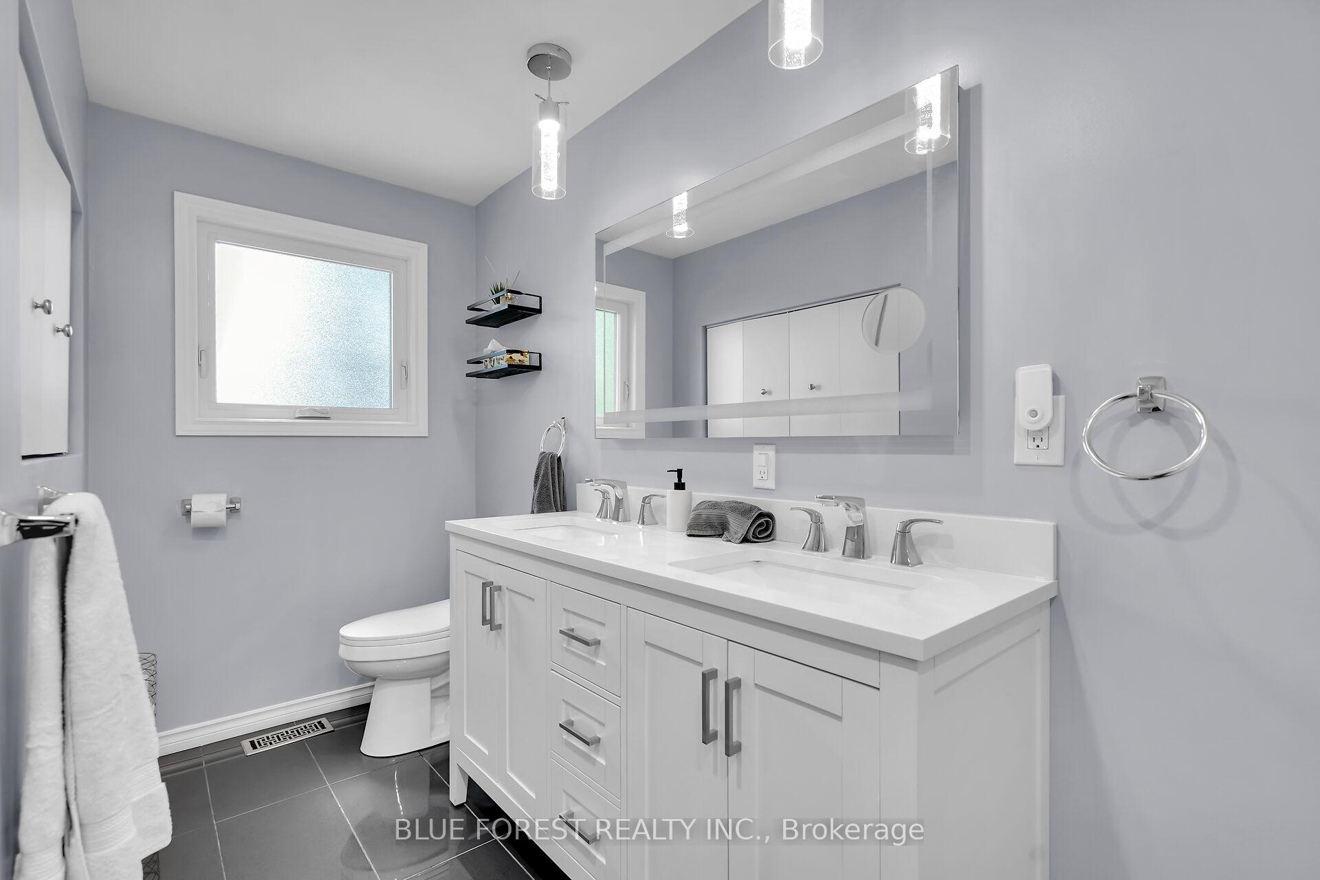 Photo 25 of 245 Chittick Crescent, Thames Centre, Dorchester — HOMEH