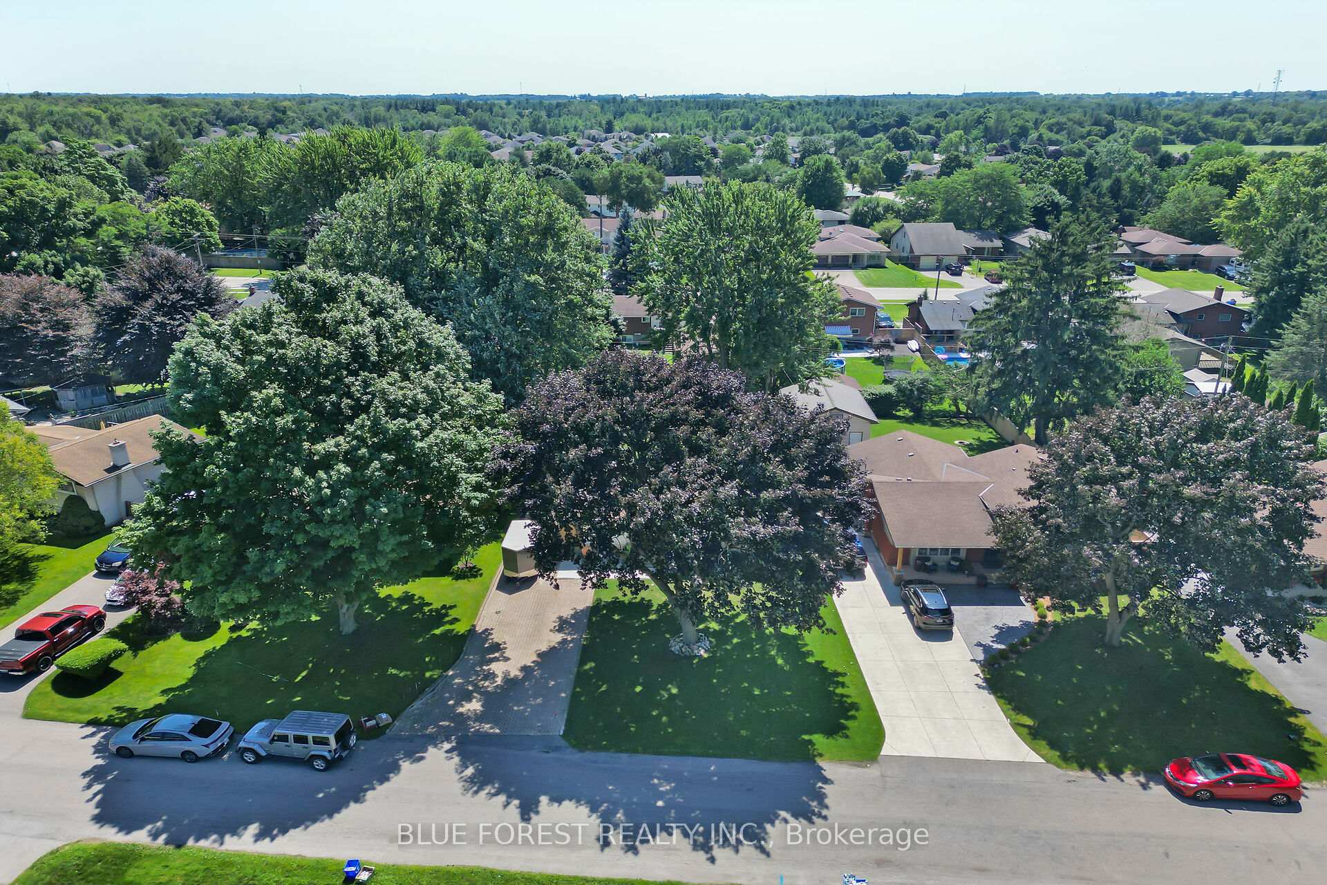 Photo 34 of 245 Chittick Crescent, Thames Centre, Dorchester — HOMEH