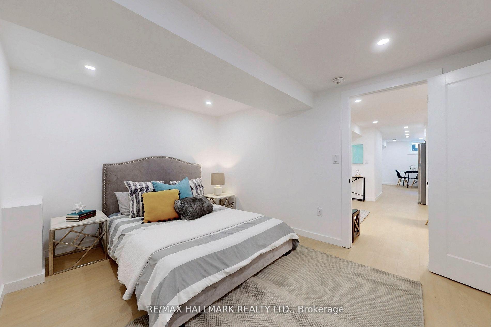 Photo 15 of 13 Ferrier Avenue, Toronto, Playter Estates-Danforth — HOMEH