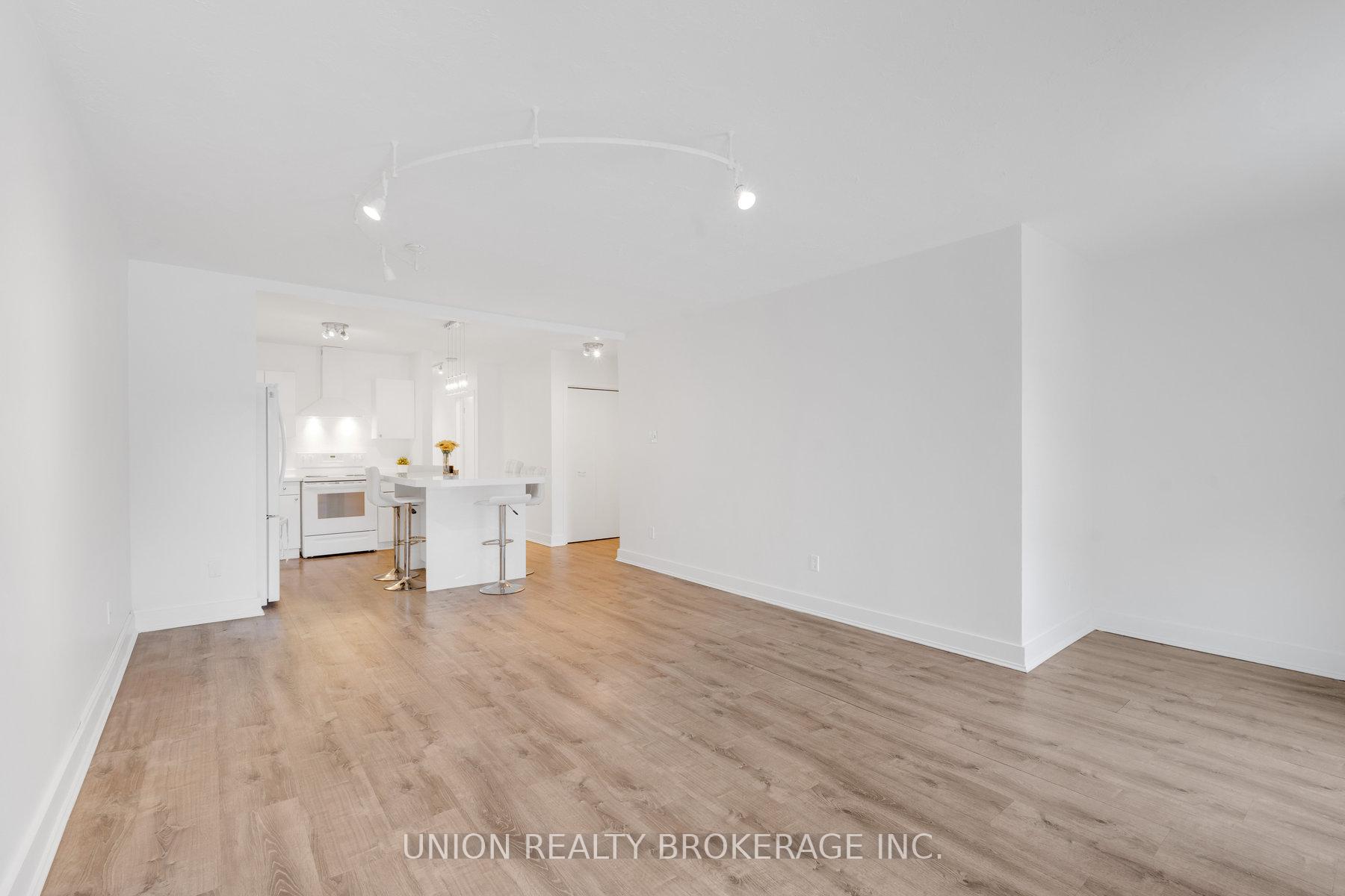 Photo 1 of 2495A Queen Street E, Toronto, The Beaches — HOMEH